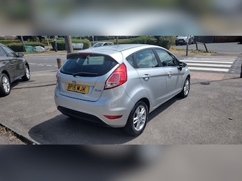 Used Ford Fiesta 2015 for sale - 79222385: Photo