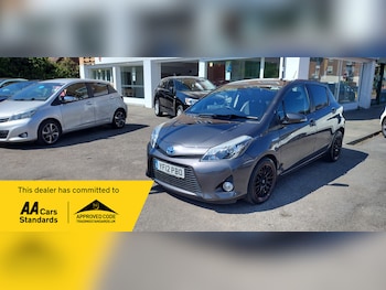 Used Toyota Yaris 2012 for sale - 78358765: Photo