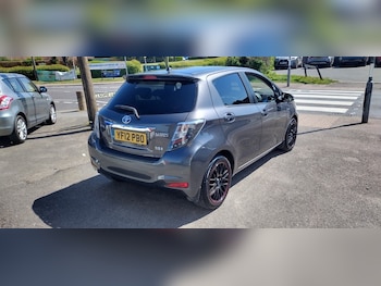 Used Toyota Yaris 2012 for sale - 78358765: Photo