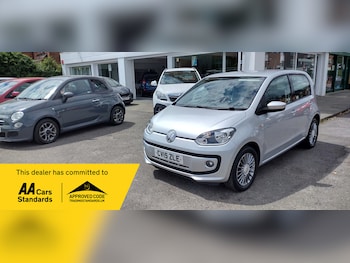 Used Volkswagen up! 2015 for sale - 79073038: Photo