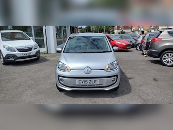Used Volkswagen up! 2015 for sale - 79073038: Photo