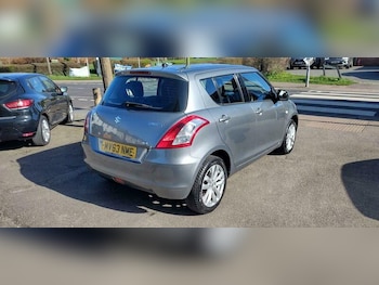 Used Suzuki Swift 2013 for sale - 78273000: Photo