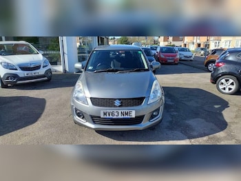 Used Suzuki Swift 2013 for sale - 78273000: Photo