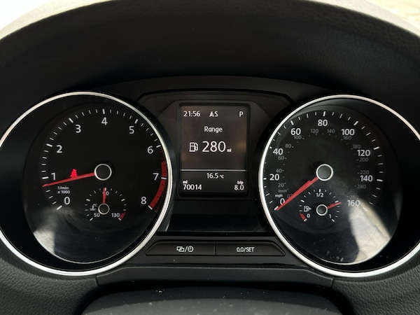 Used Volkswagen Polo 2017 for sale - 74897017: Photo 31