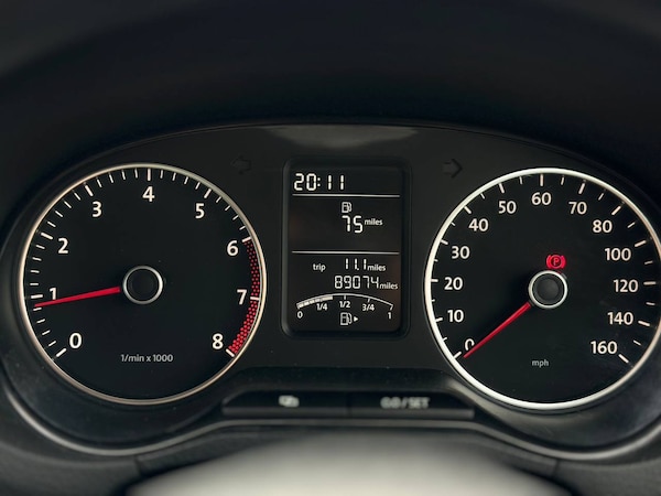 Used Volkswagen Polo 2013 for sale - 76232199: Photo 12