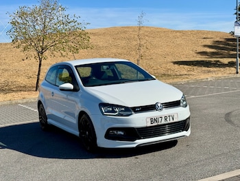 Used Volkswagen Polo 2017 for sale - 79499998: Photo