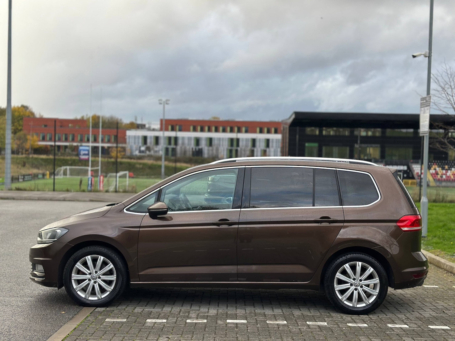 Used Volkswagen Touran 2017 for sale - 76461293: Photo 5