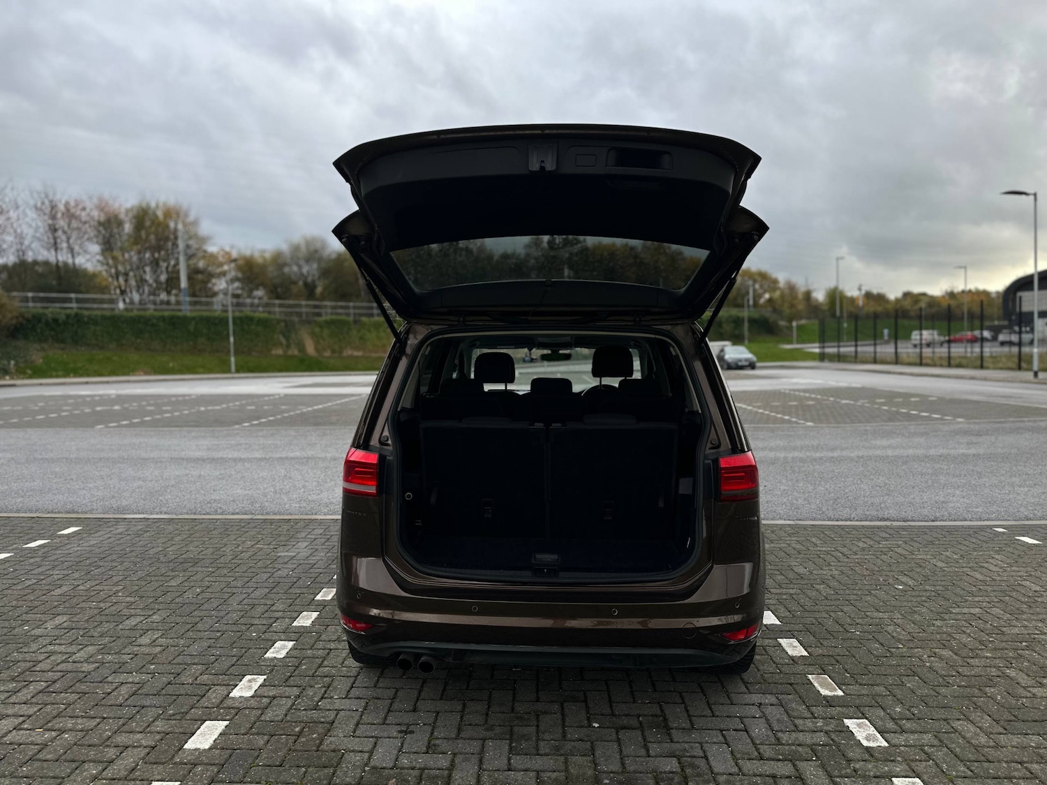 Used Volkswagen Touran 2017 for sale - 76461293: Photo 9