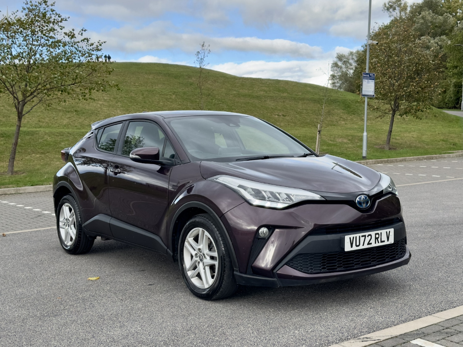 Used Toyota C-HR 2022 for sale - 76016648: Photo 1