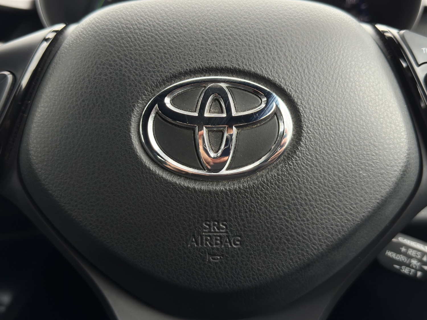 Used Toyota C-HR 2022 for sale - 76016648: Photo 20