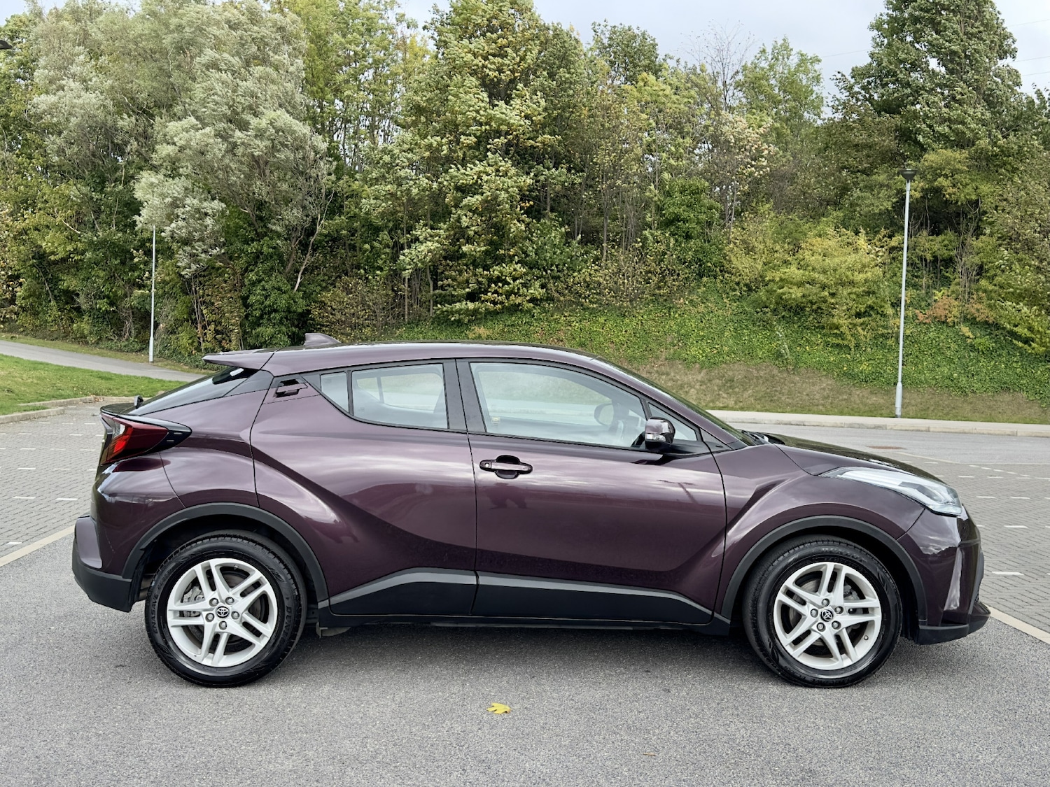 Used Toyota C-HR 2022 for sale - 76016648: Photo 4