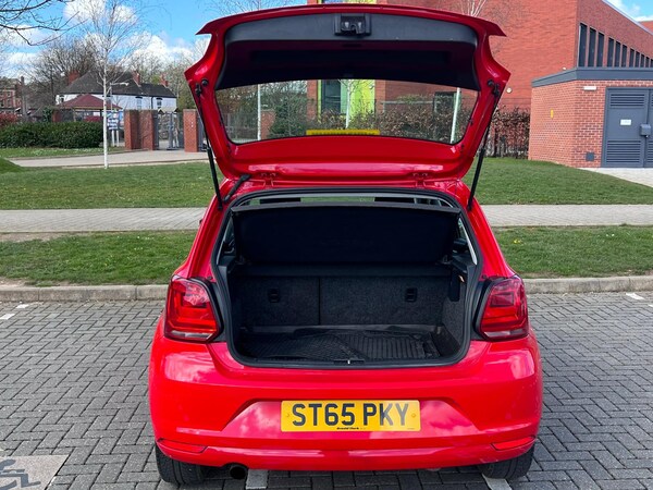 Used Volkswagen Polo 2015 for sale - 74993142: Photo 14