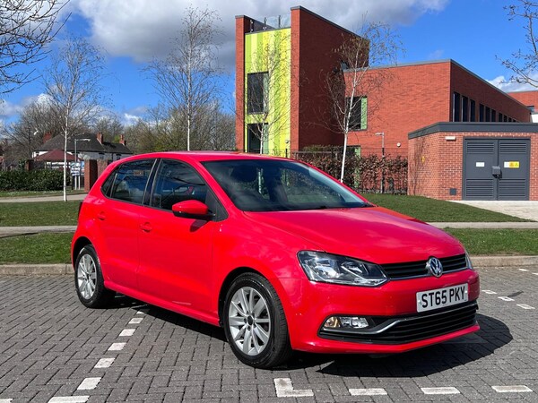 Used Volkswagen Polo 2015 for sale - 74993142: Photo 1