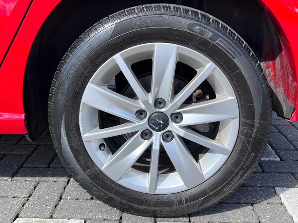 Used Volkswagen Polo 2015 for sale - 74993142: Photo 26