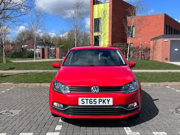 Used Volkswagen Polo 2015 for sale - 74993142: Photo 2