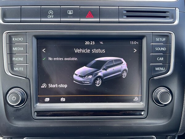 Used Volkswagen Polo 2015 for sale - 74993142: Photo 30