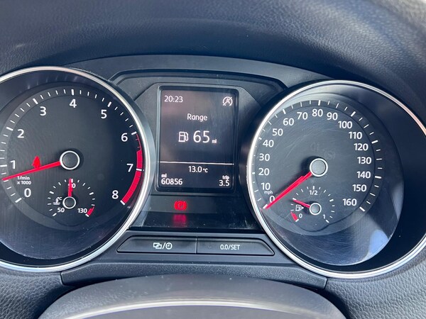 Used Volkswagen Polo 2015 for sale - 74993142: Photo 31