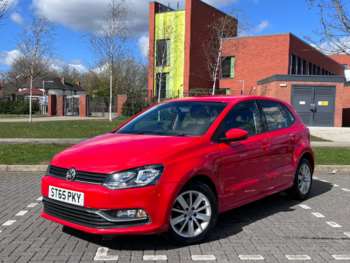 Used Volkswagen Polo 2015 for sale - 74993142: Photo