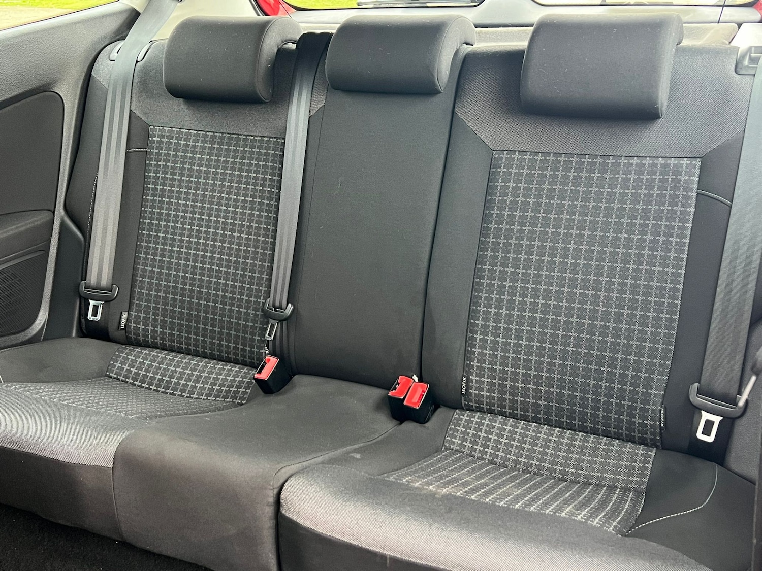 Used Volkswagen Polo 2015 for sale - 76706119: Photo 18