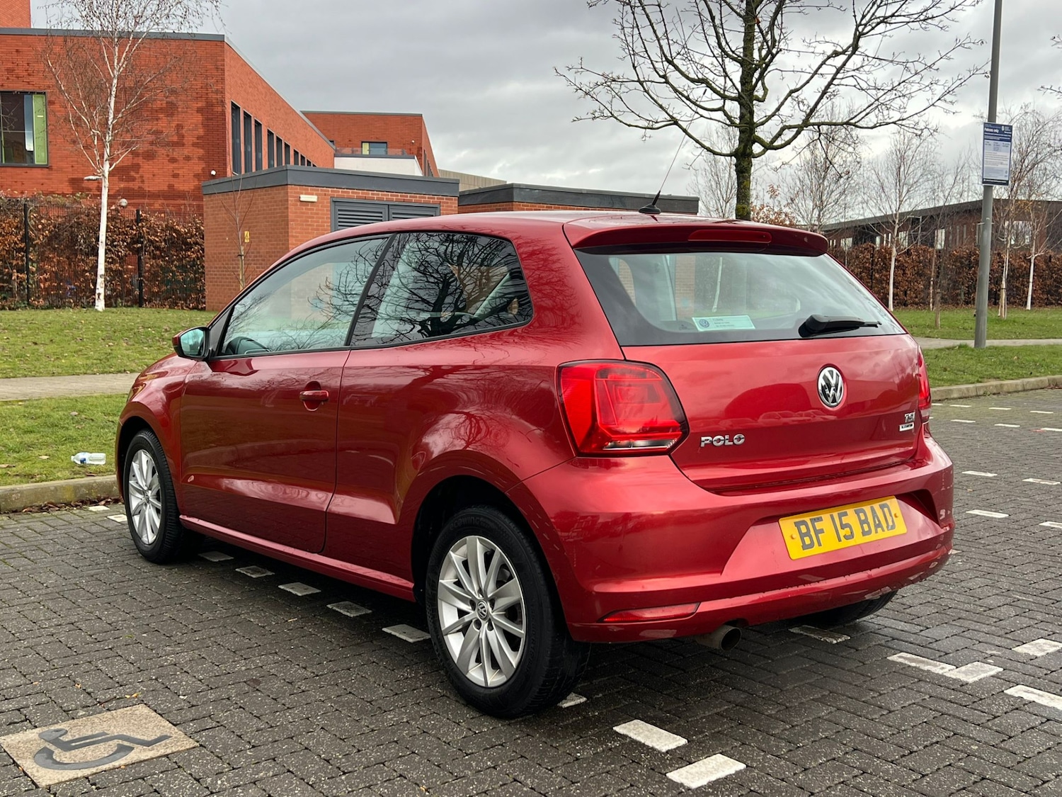Used Volkswagen Polo 2015 for sale - 76706119: Photo 6