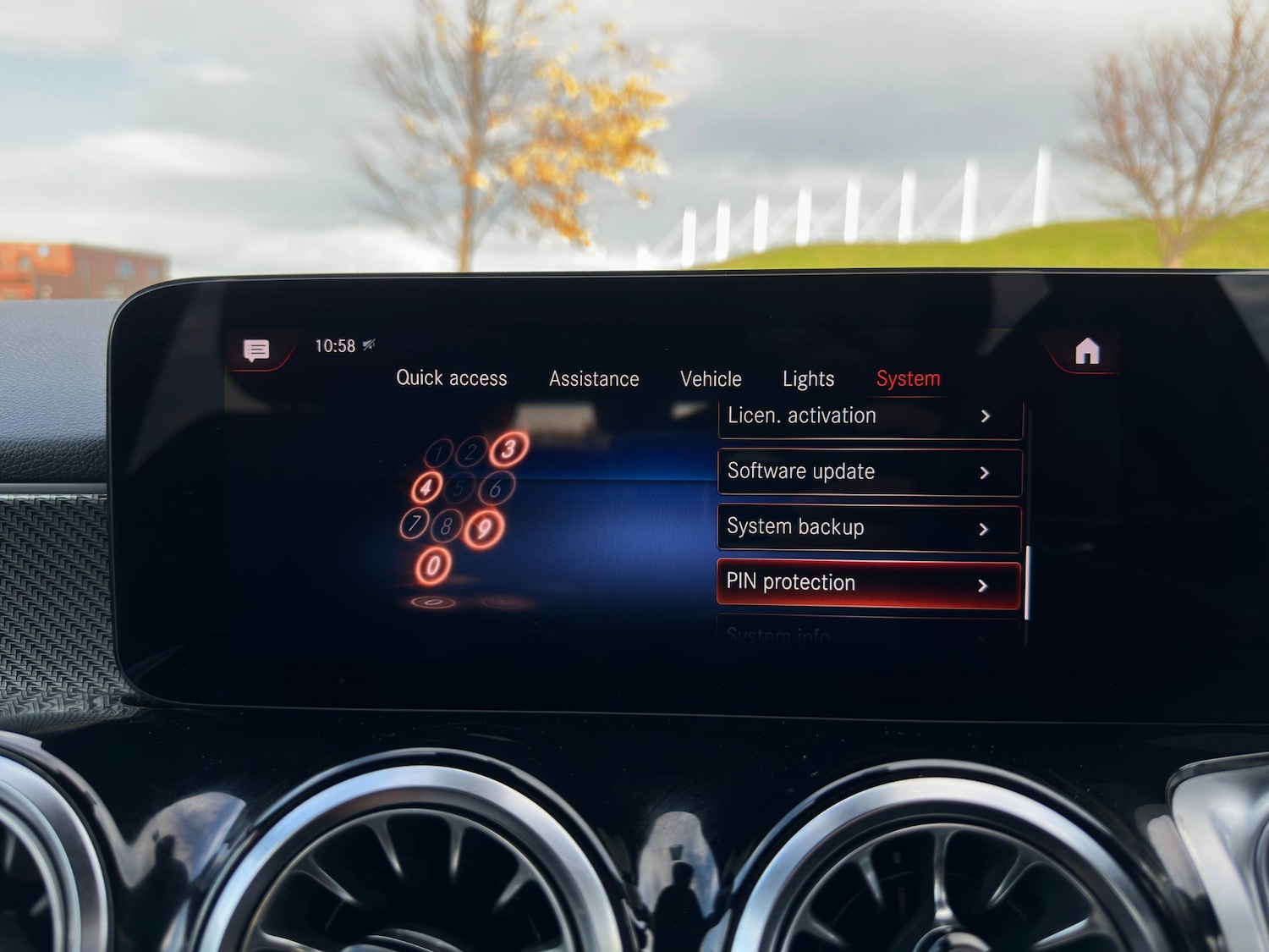 Used Mercedes-Benz GLB 2023 for sale - 76477348: Photo 41