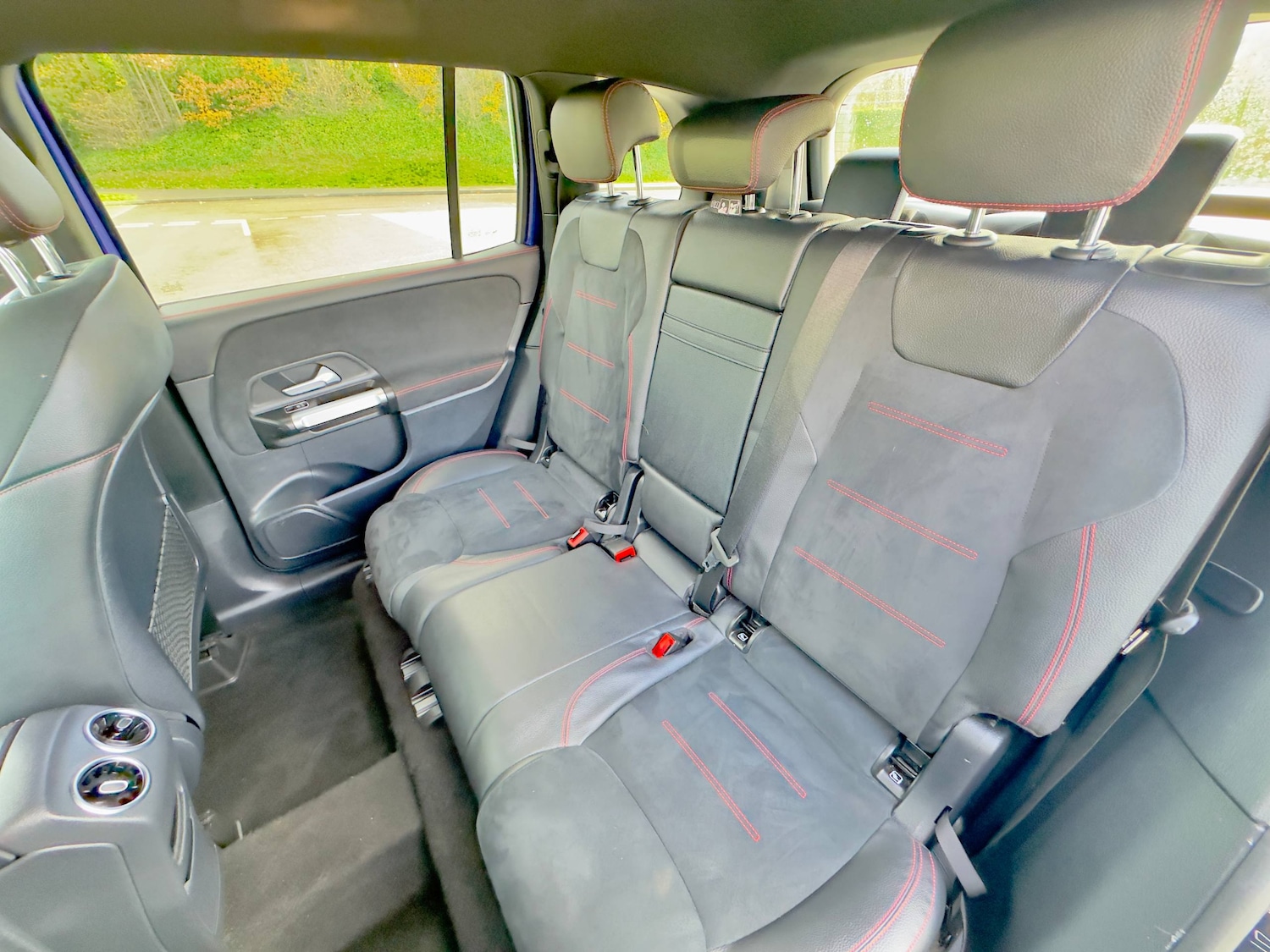 Used Mercedes-Benz GLB 2023 for sale - 76477348: Photo 59