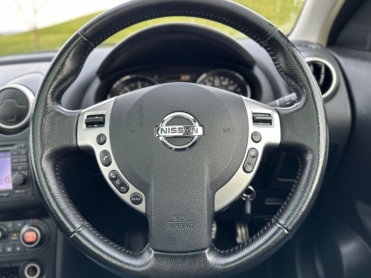 Used Nissan Qashqai 2010 for sale - 77135974: Photo 10