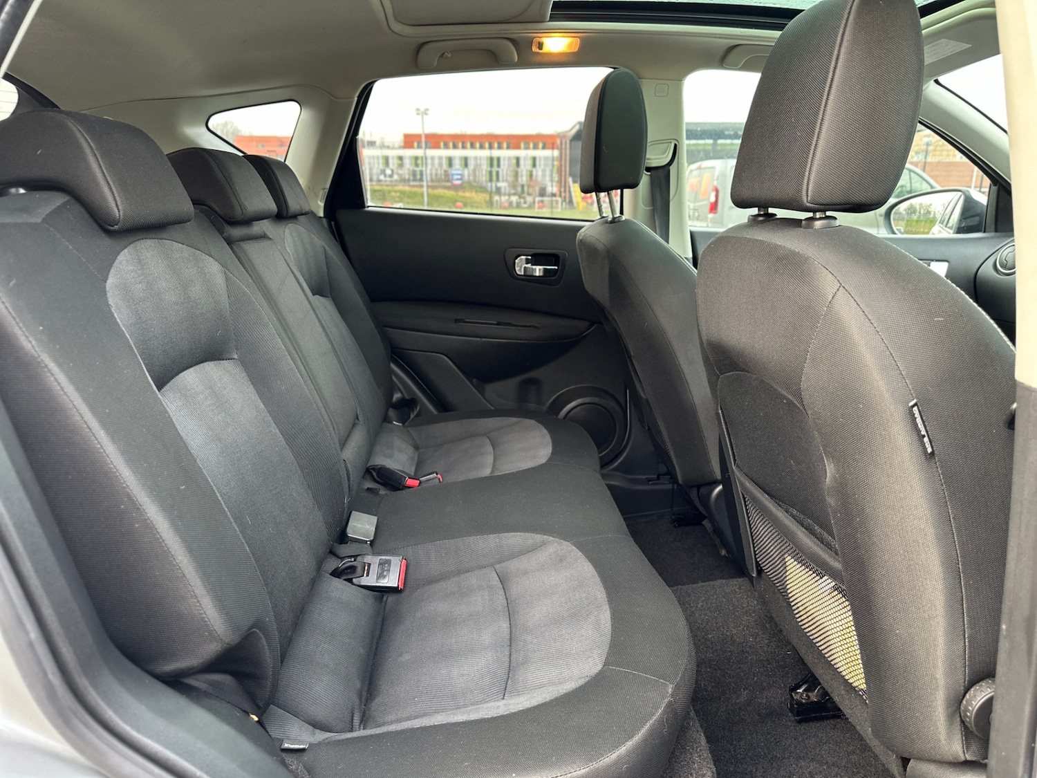 Used Nissan Qashqai 2010 for sale - 77135974: Photo 12