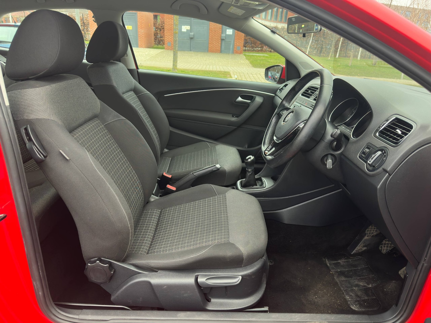 Used Volkswagen Polo 2014 for sale - 78011005: Photo 16