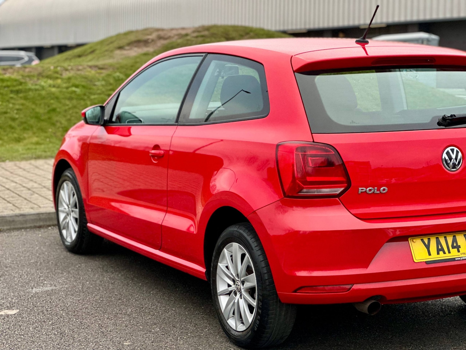 Used Volkswagen Polo 2014 for sale - 78011005: Photo 9