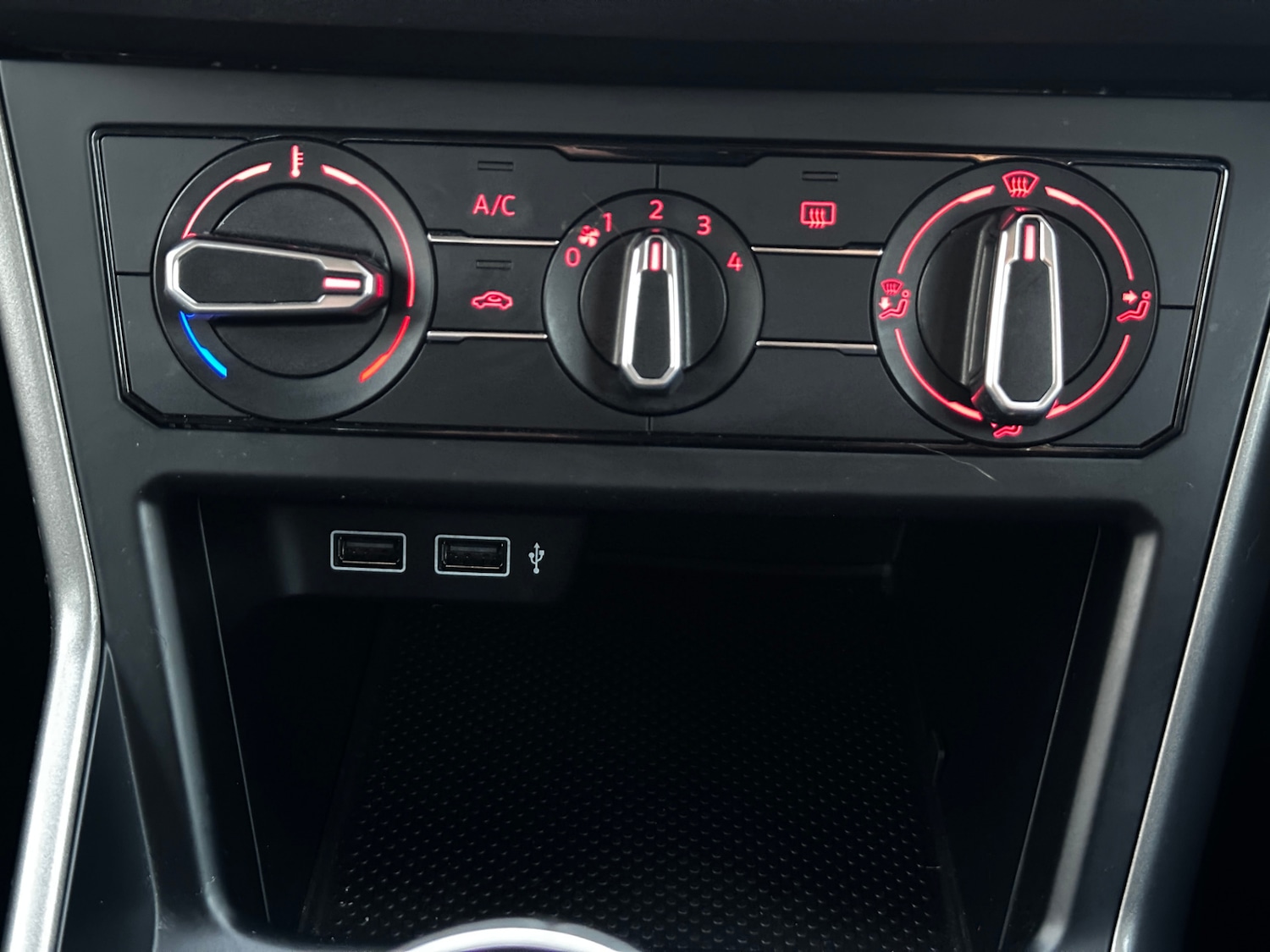 Used Volkswagen Polo 2018 for sale - 77085364: Photo 19