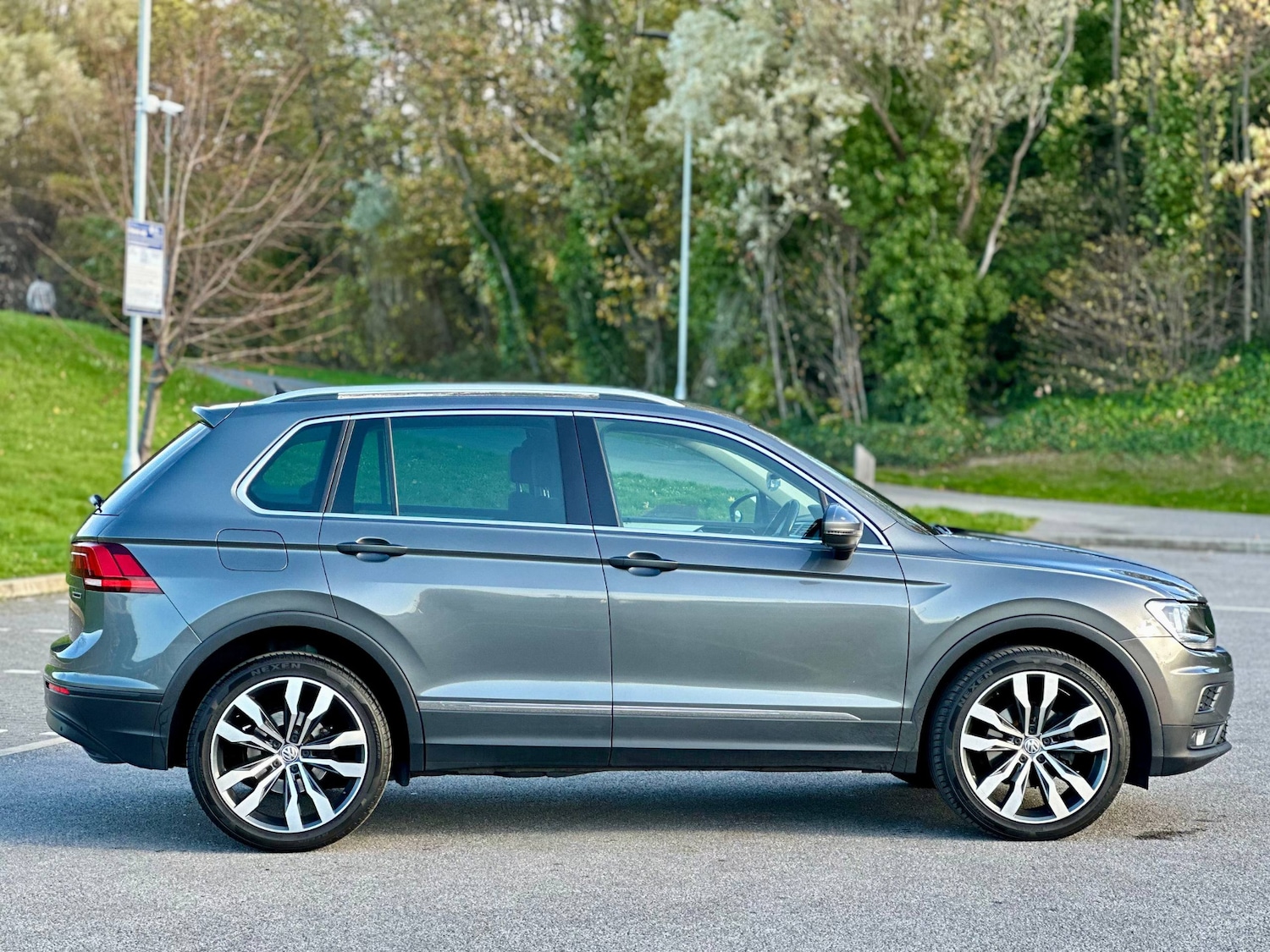 Used Volkswagen Tiguan 2018 for sale - 76613524: Photo 4