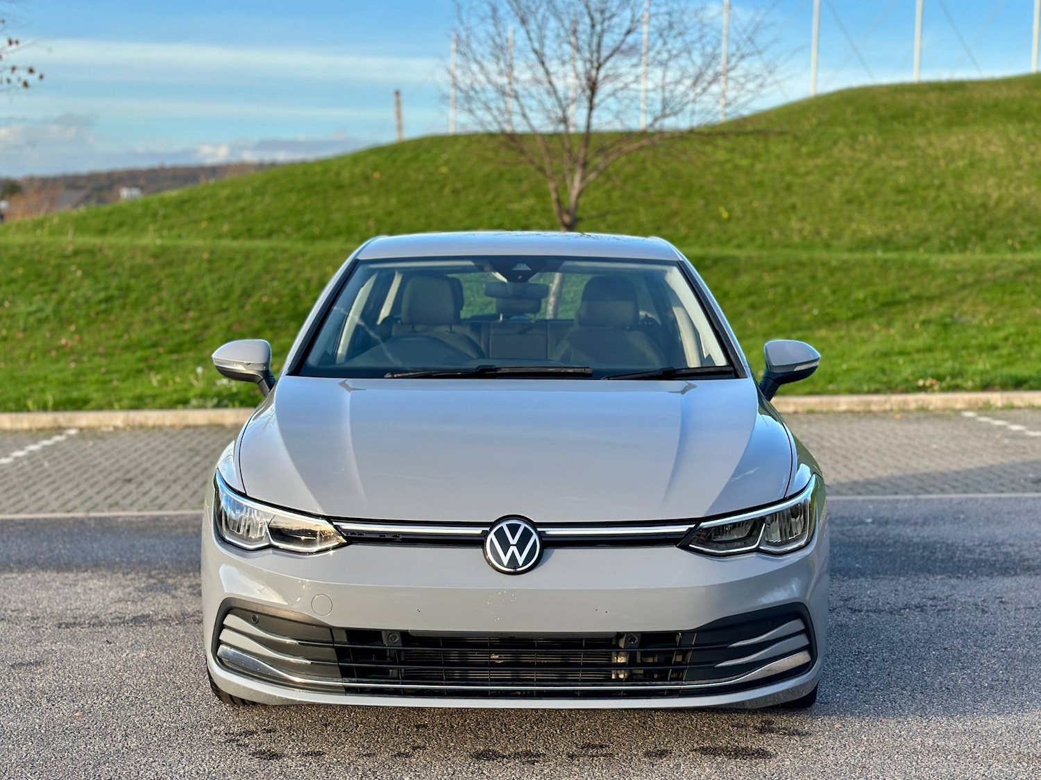 Used Volkswagen Golf 2024 for sale - 76576663: Photo 2