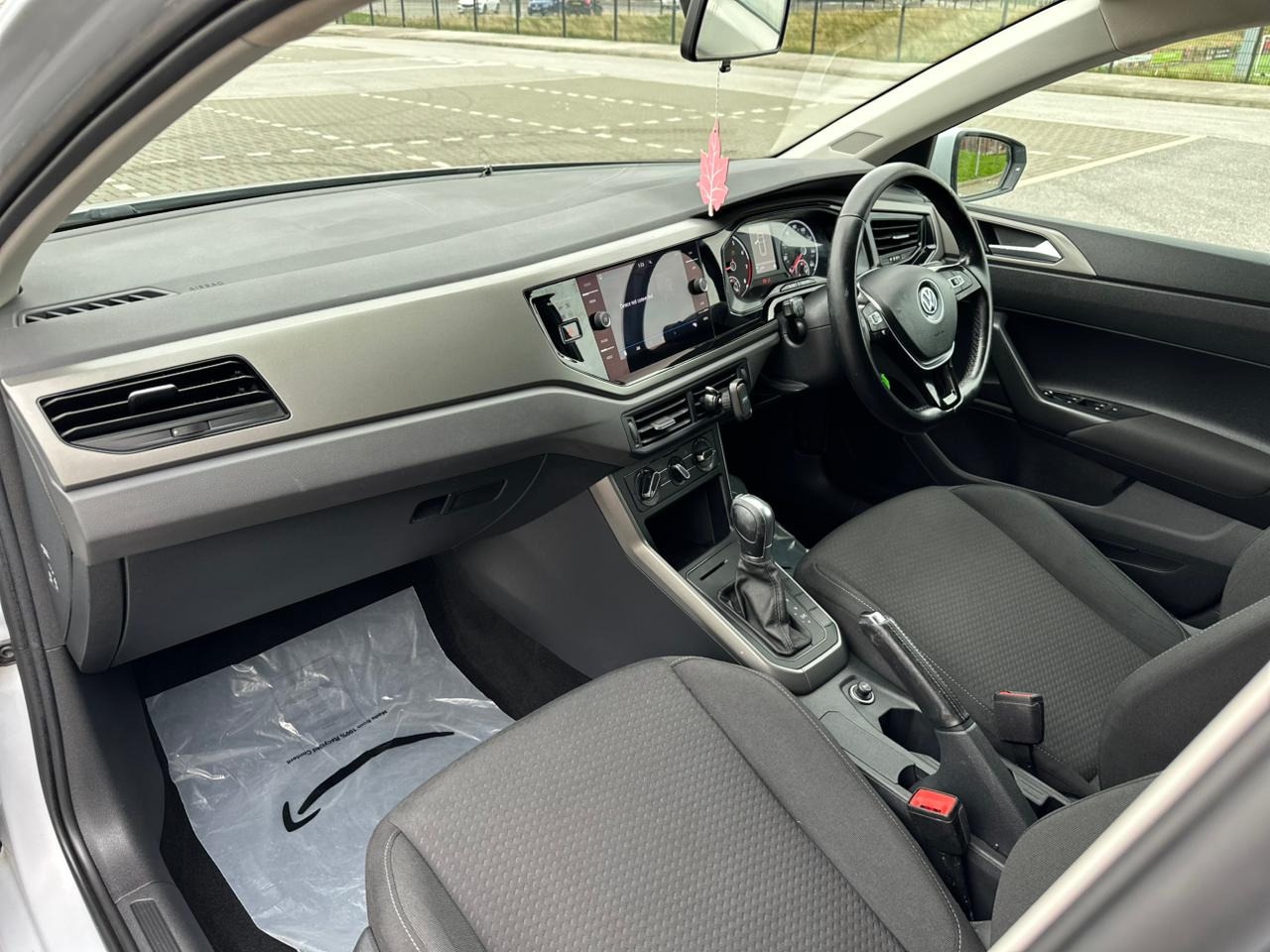 Used Volkswagen Polo 2018 for sale - 76402717: Photo 11