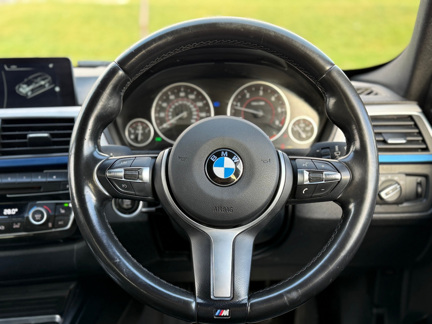 Used BMW 3 Series 2016 for sale - 77398908: Photo 34