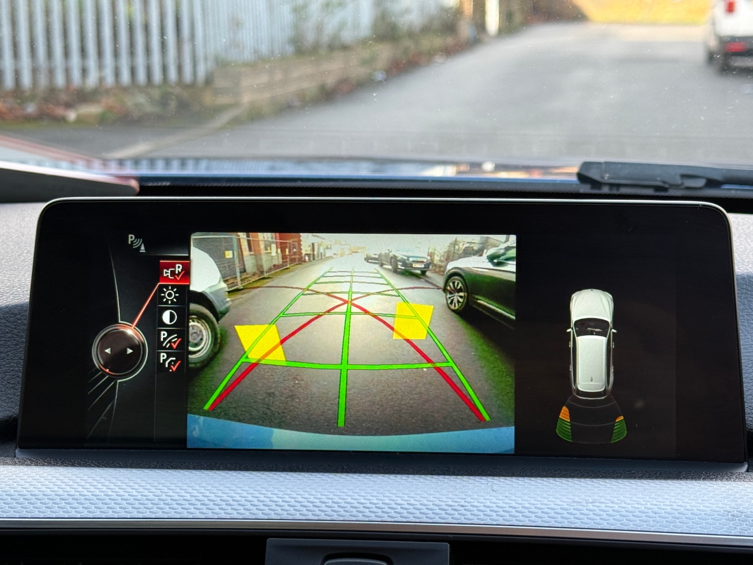 Used BMW 3 Series 2016 for sale - 77398908: Photo 38