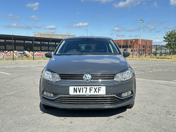 Used Volkswagen Polo 2017 for sale - 75108051: Photo 2