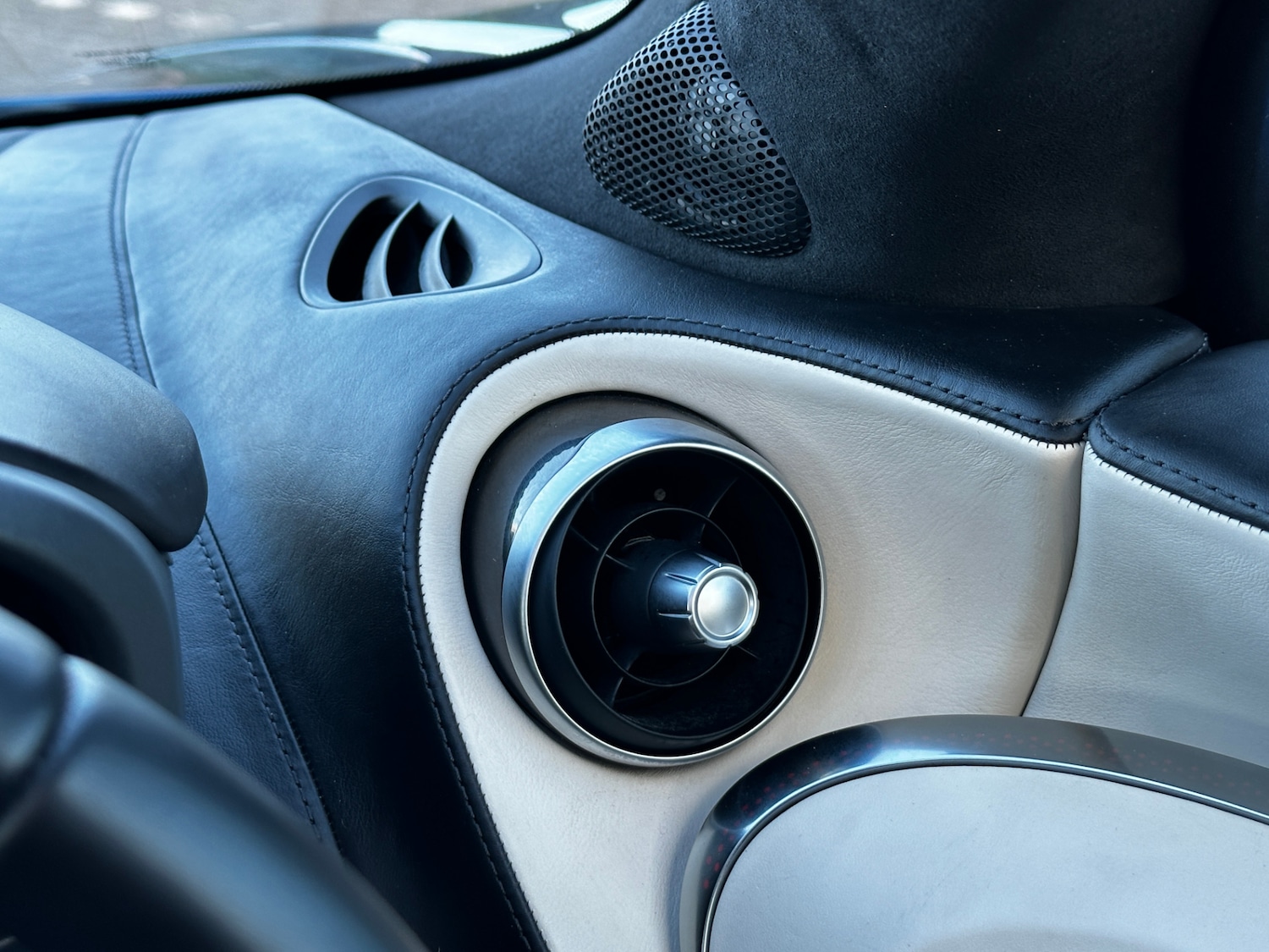 Used McLaren GT 2024 for sale - 77248326: Photo 78