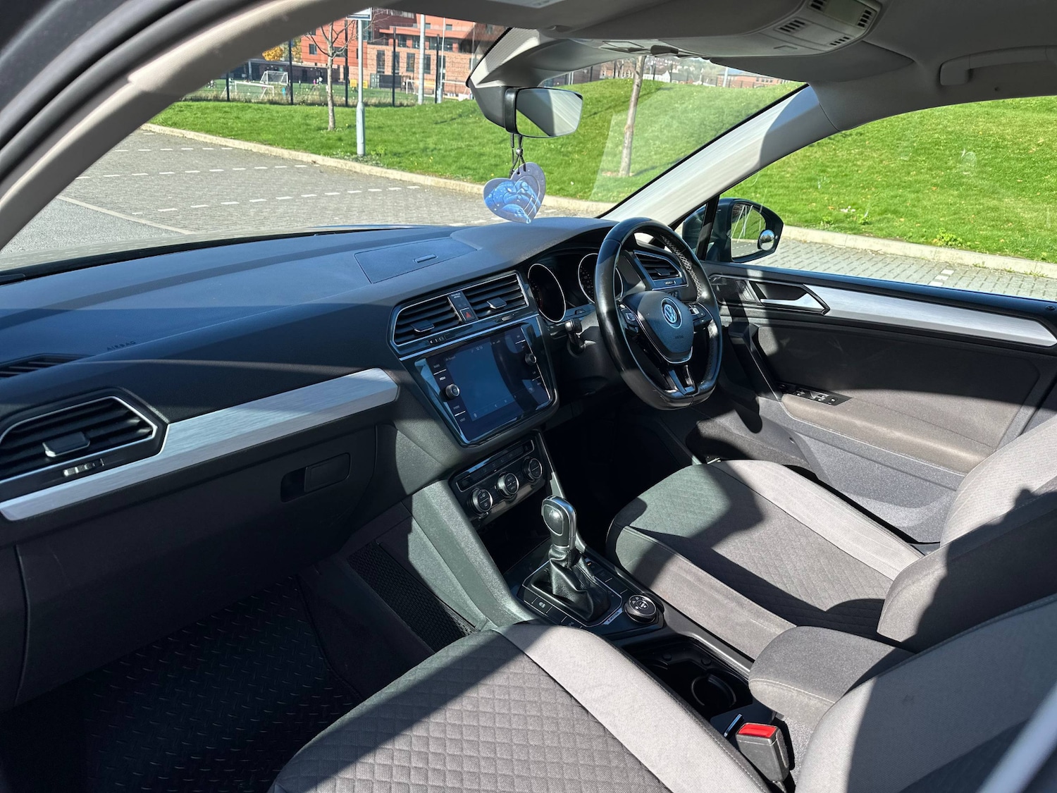 Used Volkswagen Tiguan 2018 for sale - 76392051: Photo 35