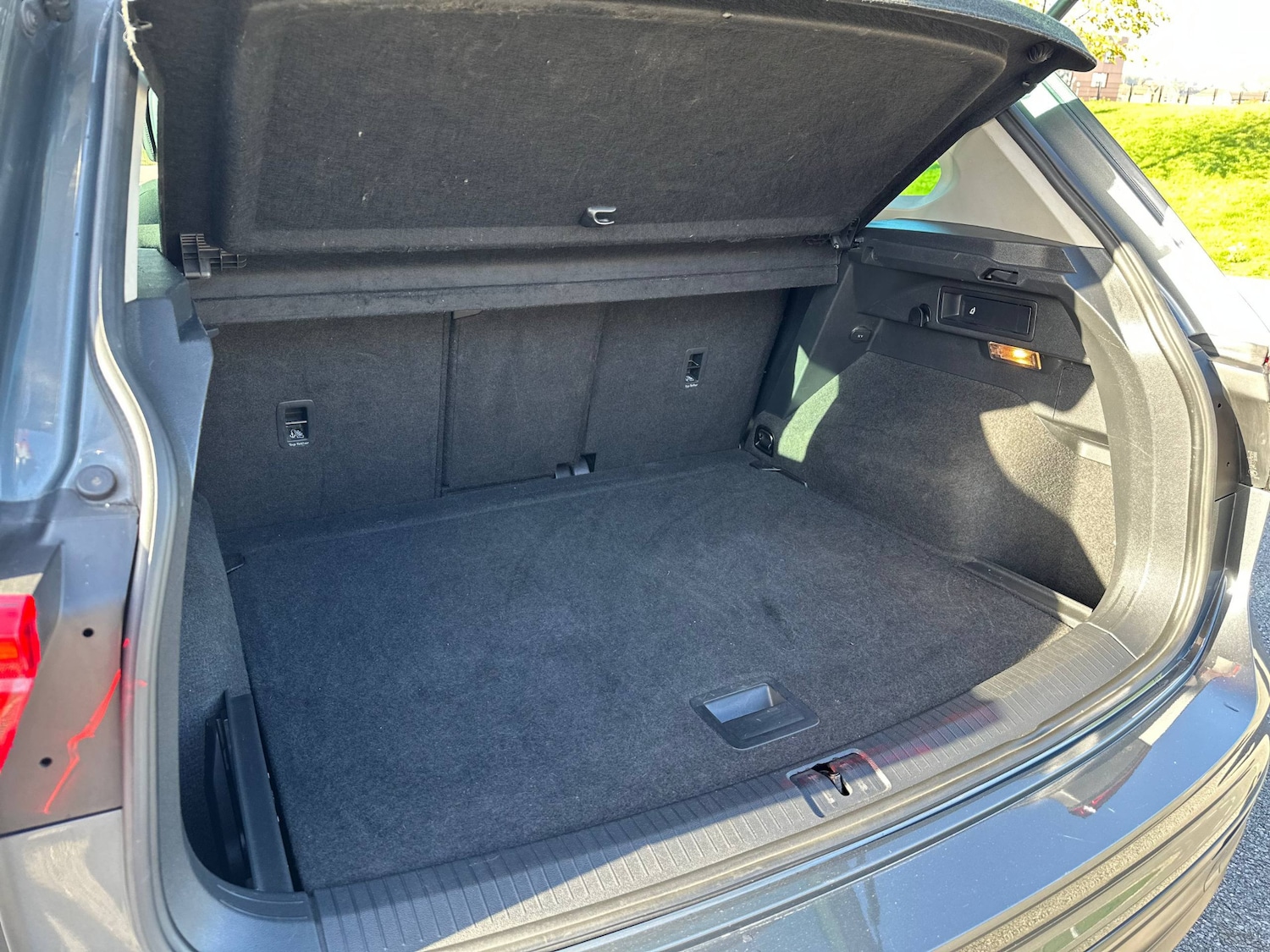 Used Volkswagen Tiguan 2018 for sale - 76392051: Photo 37