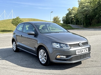 Used Volkswagen Polo 2015 for sale - 75581410: Photo