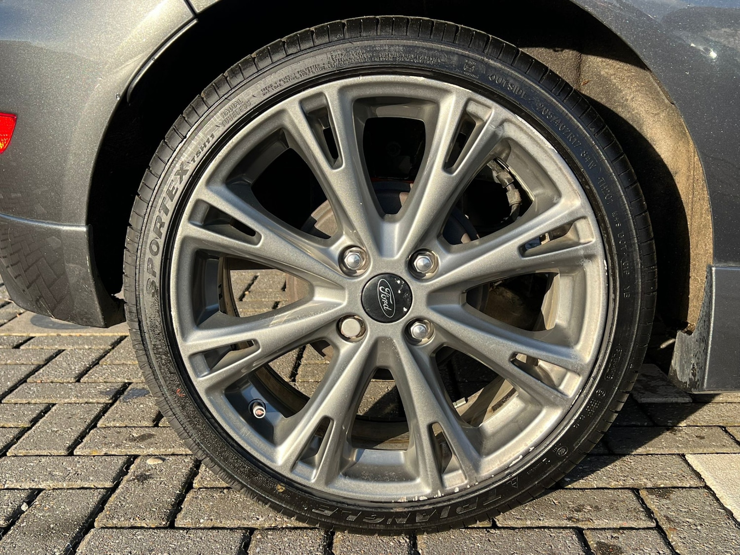 Used Ford Fiesta 2017 for sale - 76391814: Photo 32