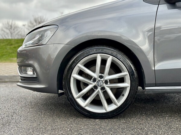 Used Volkswagen Polo 2015 for sale - 74010903: Photo 24