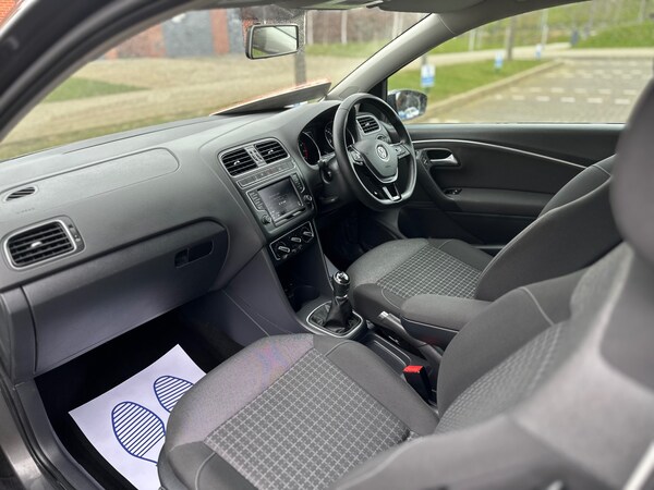 Used Volkswagen Polo 2015 for sale - 74010903: Photo 29