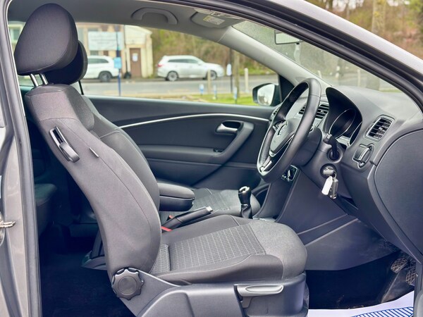 Used Volkswagen Polo 2015 for sale - 74010903: Photo 42