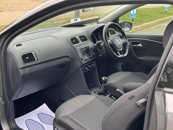 Used Volkswagen Polo 2015 for sale - 74010903: Photo 43