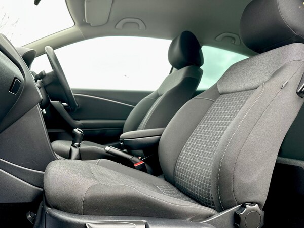 Used Volkswagen Polo 2015 for sale - 74010903: Photo 44