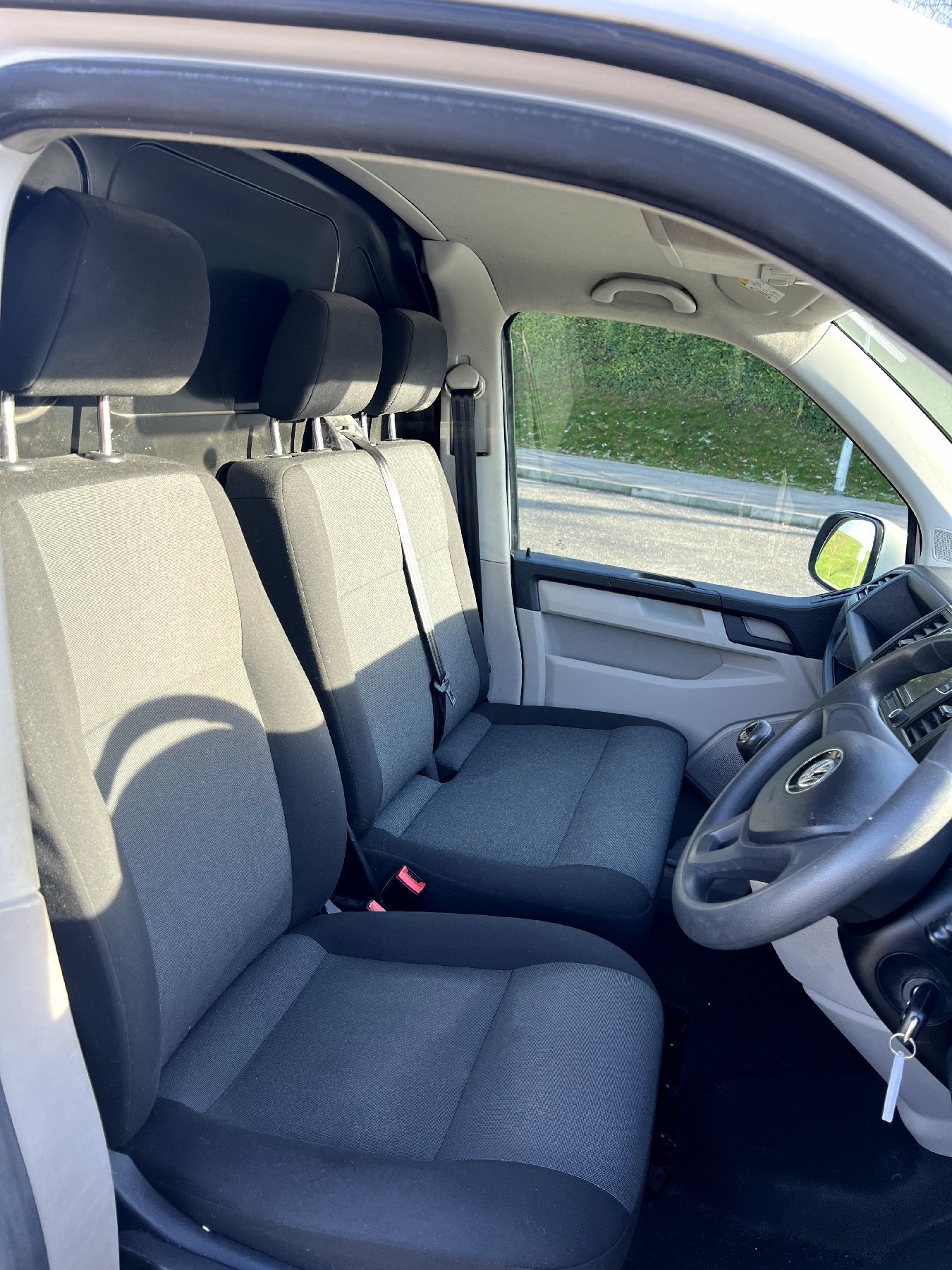 Used Volkswagen Transporter 2016 for sale - 76707480: Photo 10