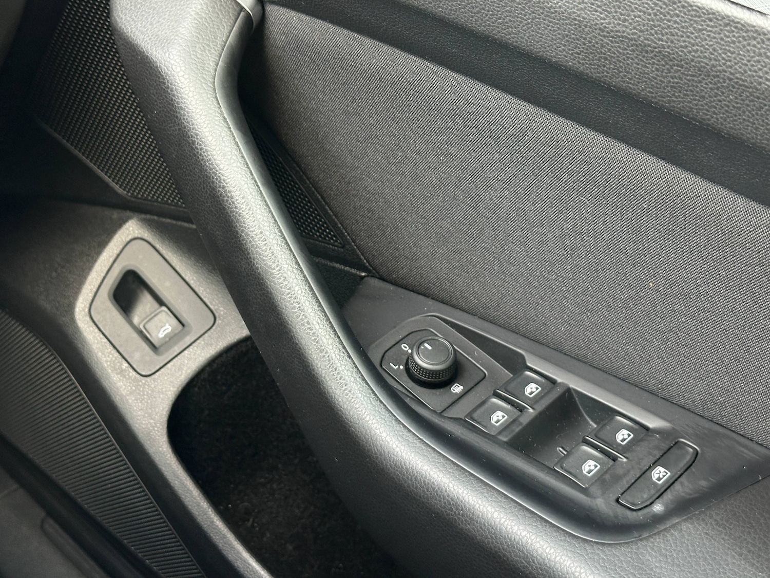 Used Volkswagen Passat 2024 for sale - 76329937: Photo 14