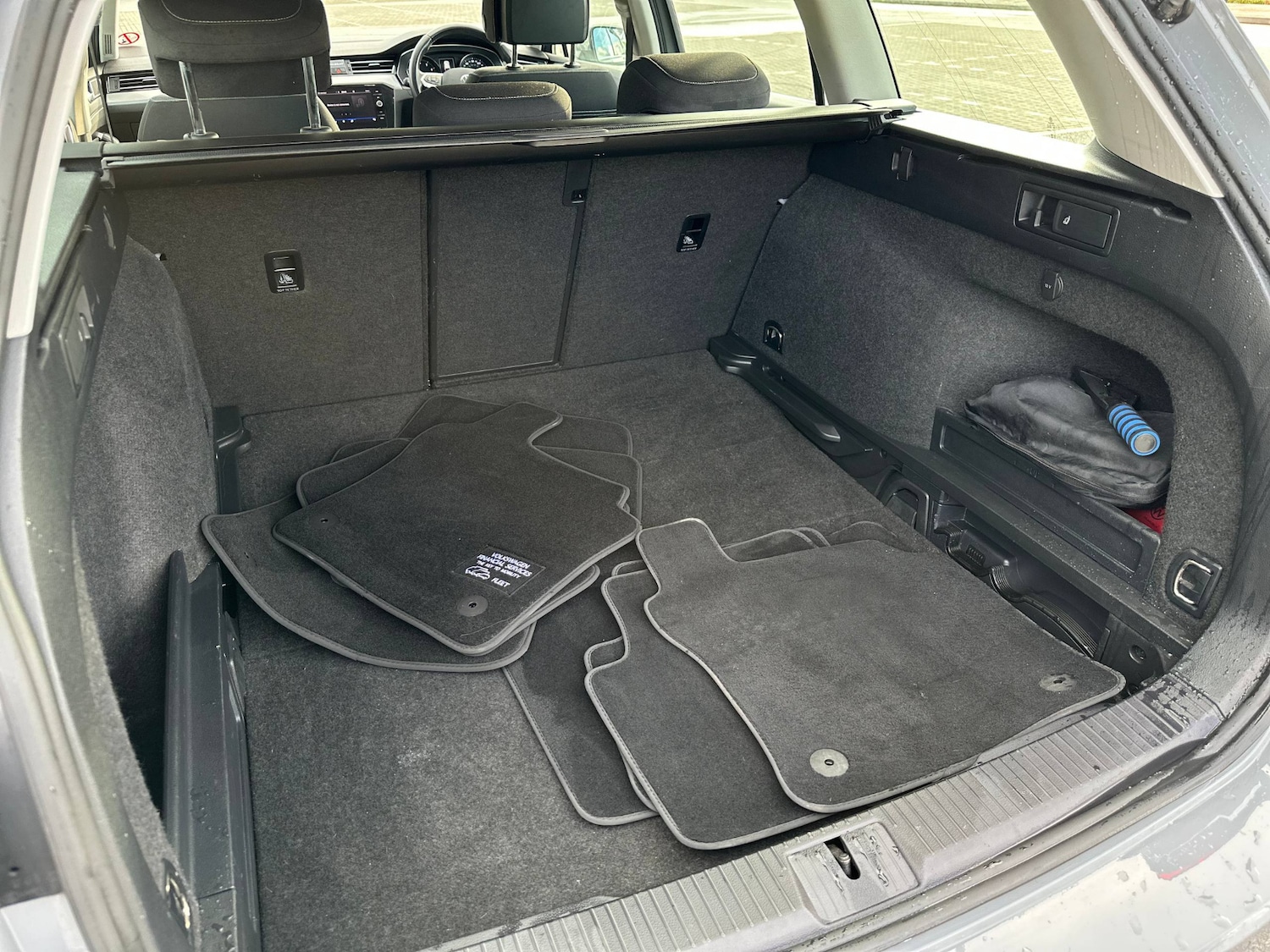 Used Volkswagen Passat 2024 for sale - 76329937: Photo 35